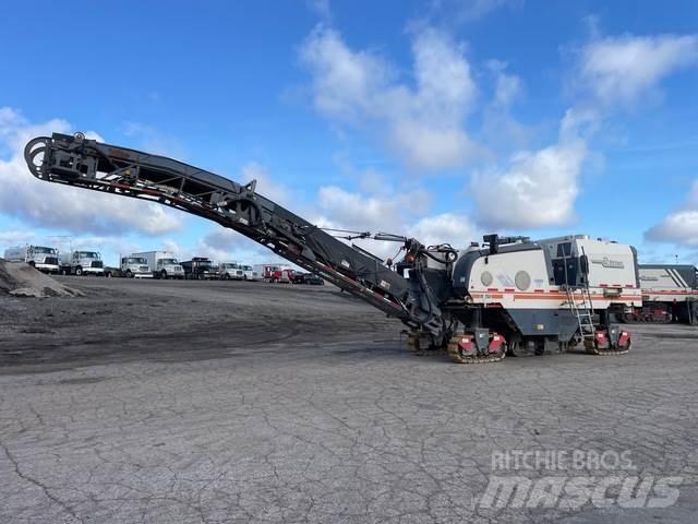 Wirtgen W150 Asphaltfräsen