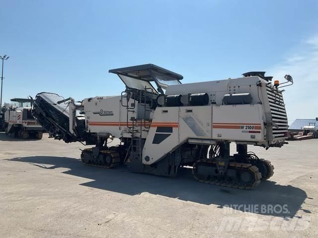 Wirtgen W2100 Asphaltfräsen