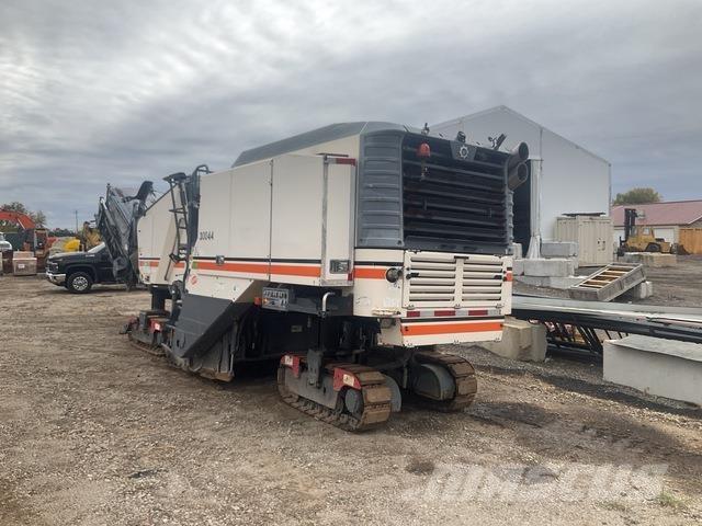 Wirtgen W210i Asphaltfräsen