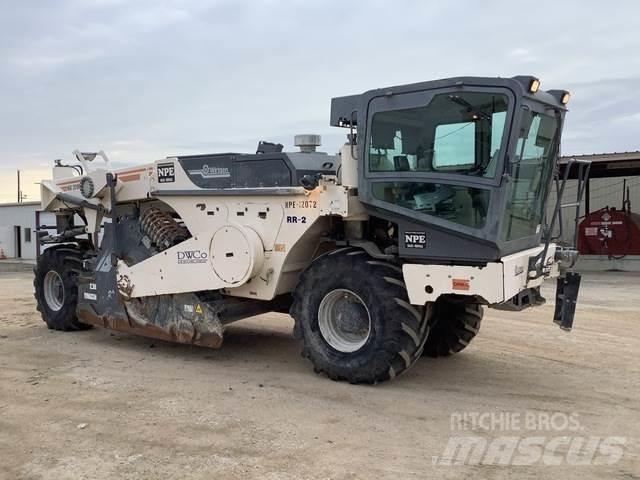 Wirtgen WR2000 Erdbauwalzen