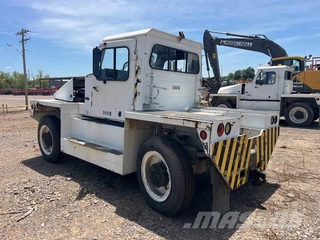  Wollard MB4 Schlepper