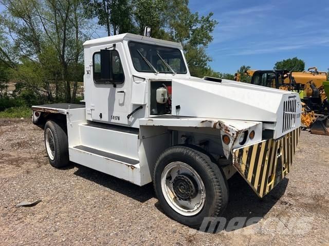  Wollard MB4 Schlepper