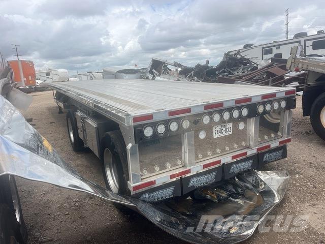 Xtreme  Pritschenanhänger