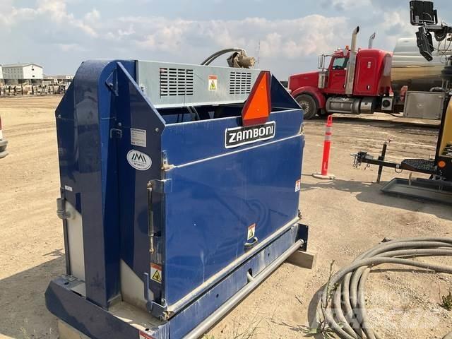 Zamboni 200 Sonstige Schneeräumgeräte