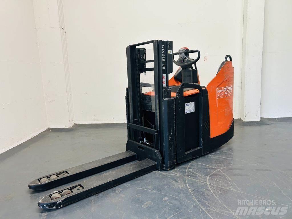 BT SPE200D Zelfrijdende stapelaars