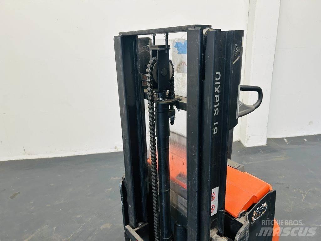 BT SWE200 Deichselstapler