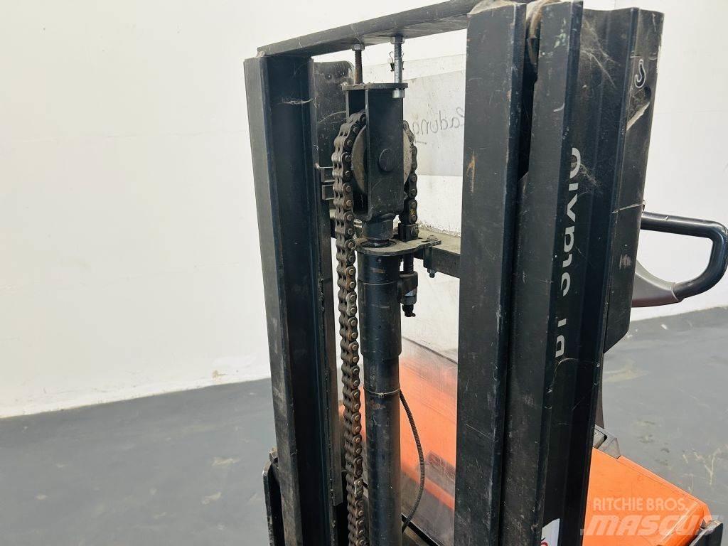BT SWE200D Deichselstapler