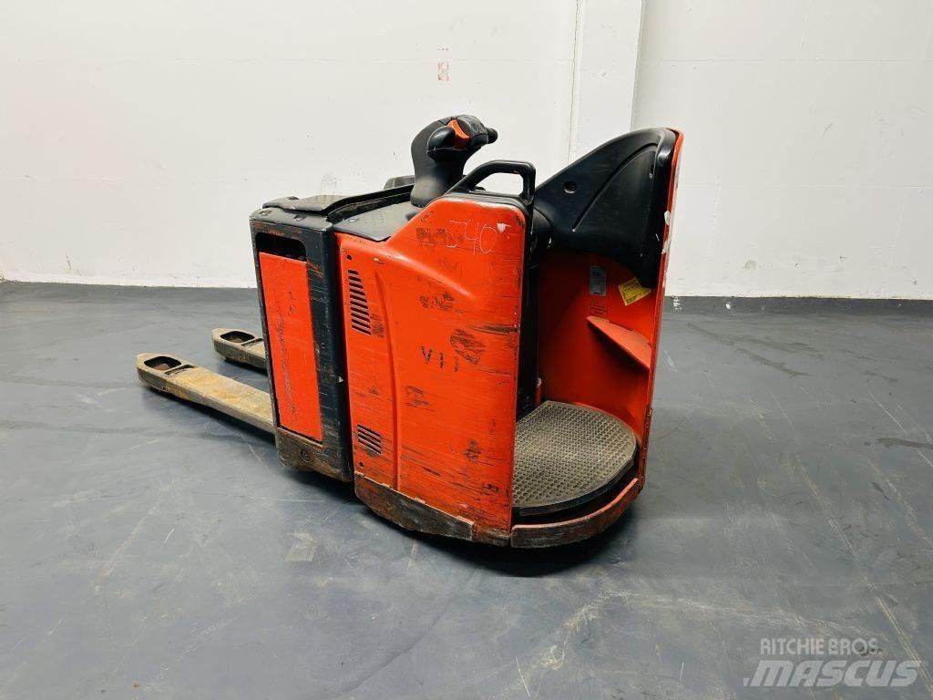 Linde T20SP Zelfrijdende stapelaars