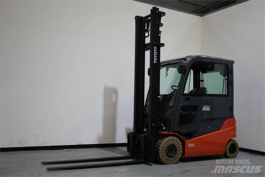 Toyota 8FBMT25 Elektrische heftrucks