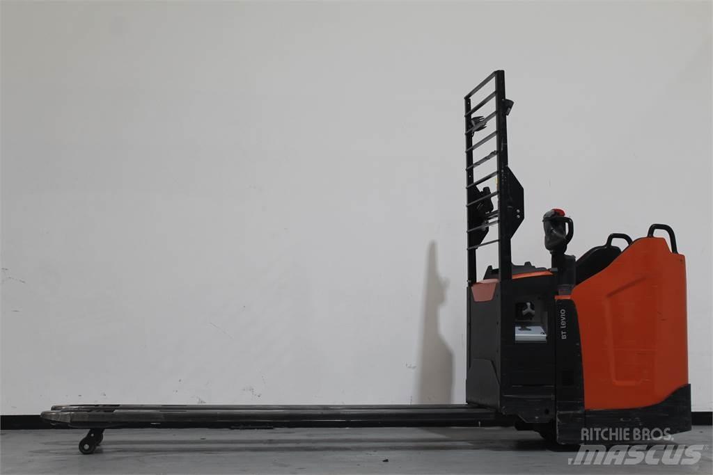 Toyota LPE200 Niedergabelstapler