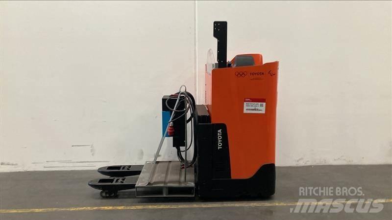 Toyota LSI200 Zelfrijdende stapelaars