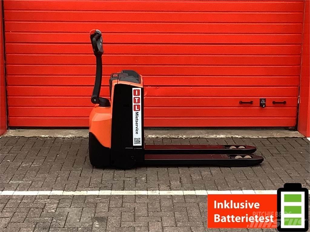 Toyota LWE180 Niedergabelstapler