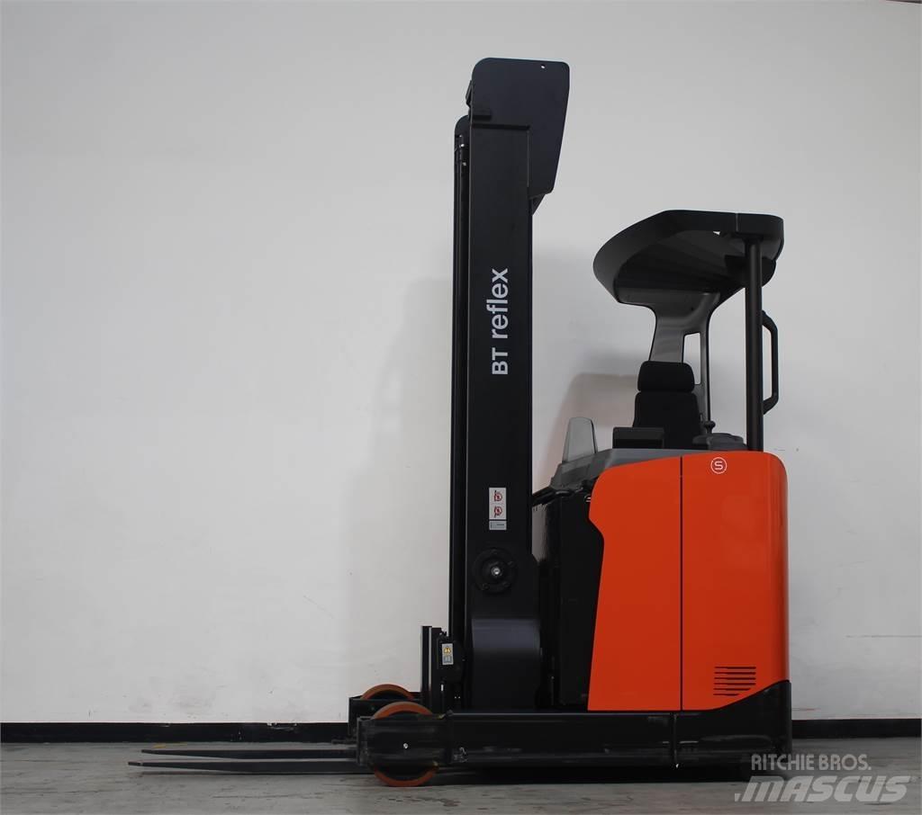 Toyota RRE140HE Schubmaststapler