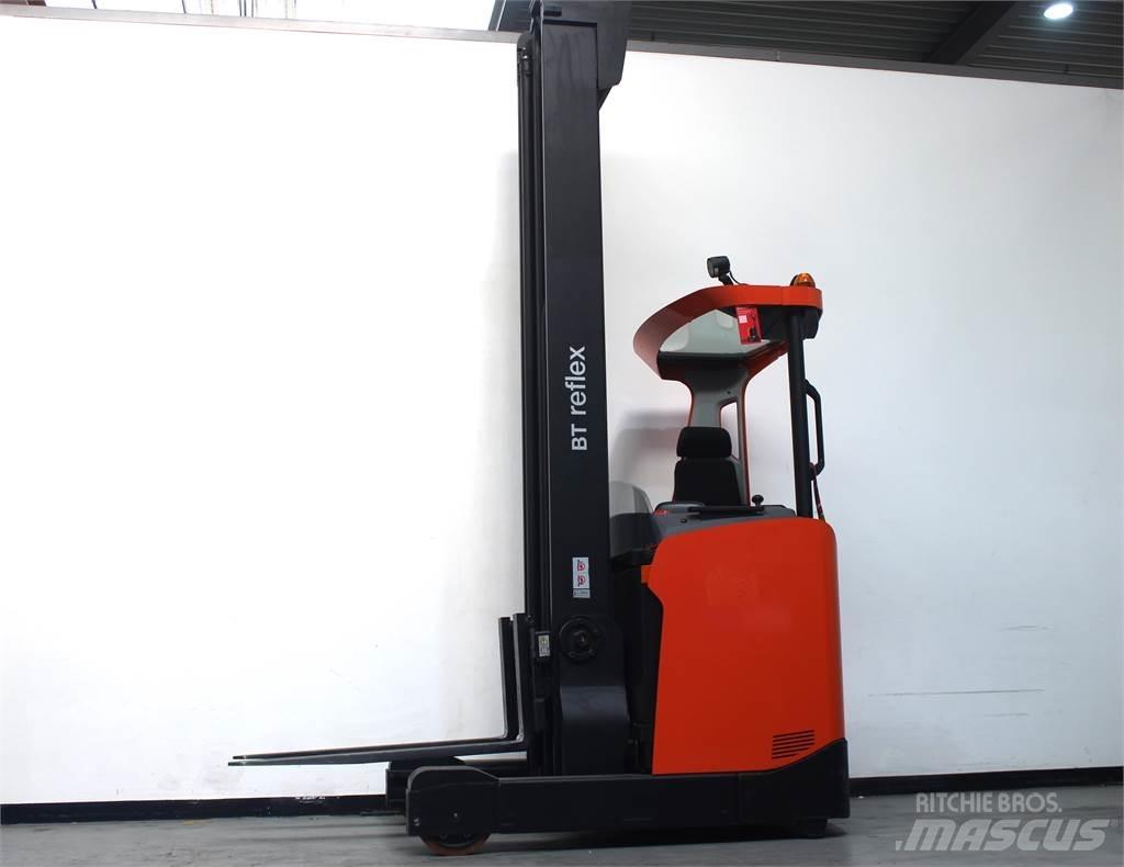 Toyota RRE160H Schubmaststapler