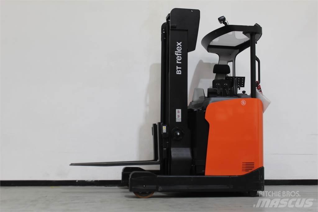 Toyota RRE160H Schubmaststapler