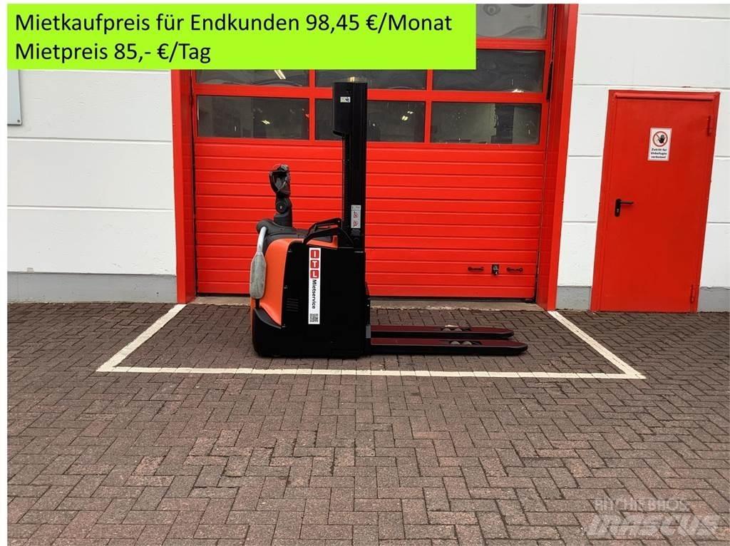 Toyota SPE120 Deichselstapler