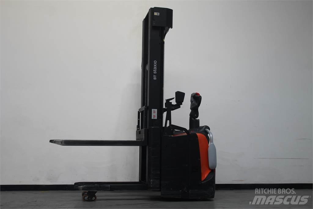 Toyota SPE160L Deichselstapler
