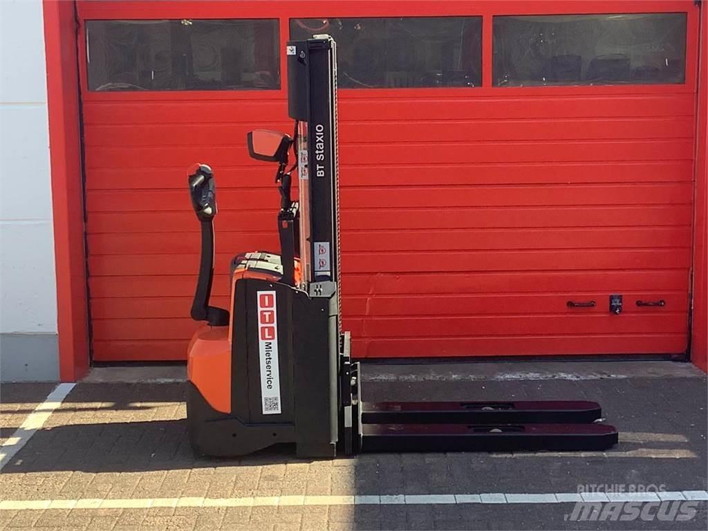 Toyota SWE100 Deichselstapler