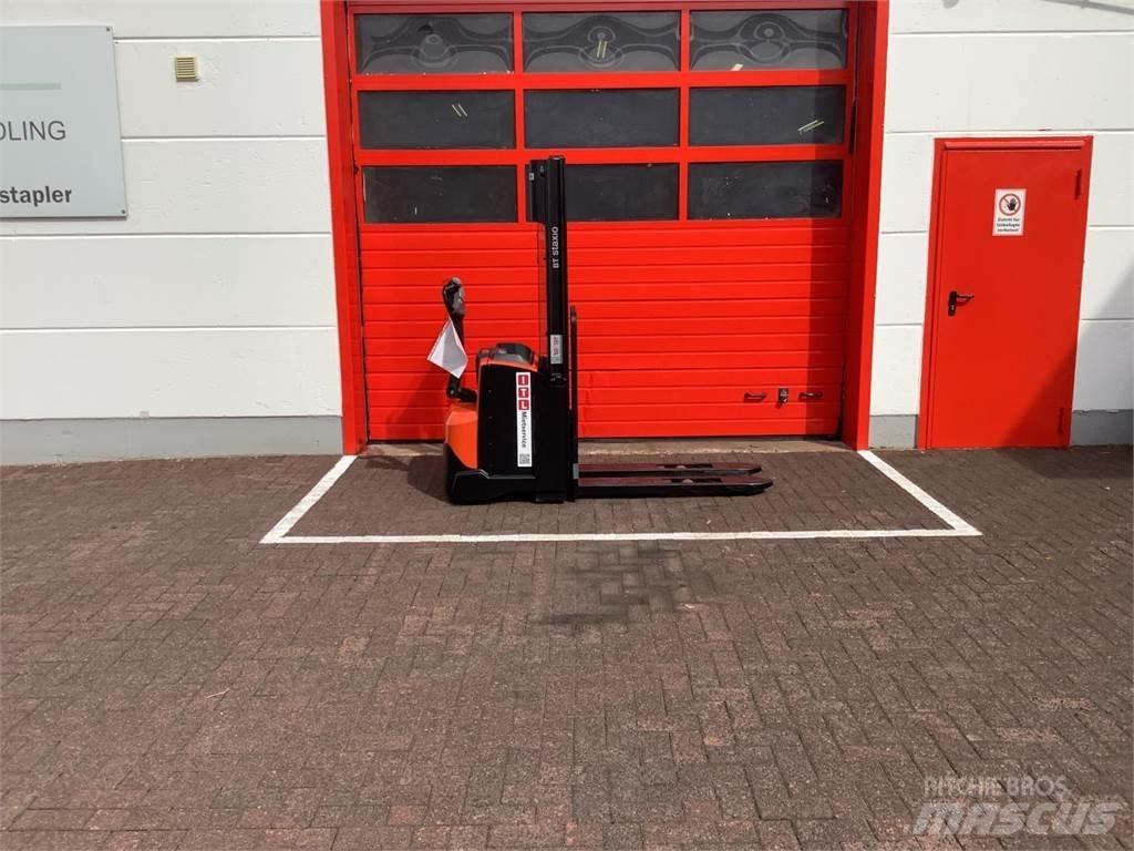 Toyota SWE120 Deichselstapler