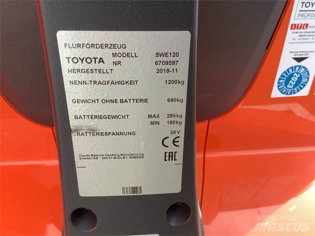Toyota SWE120 Deichselstapler