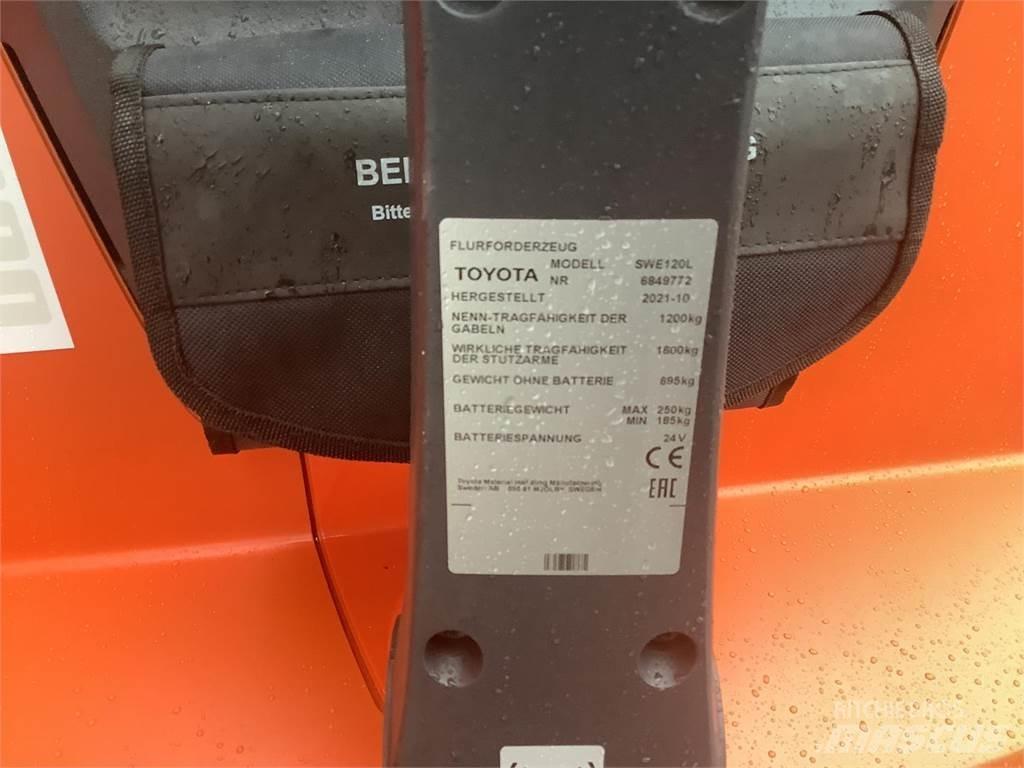 Toyota SWE120L Deichselstapler