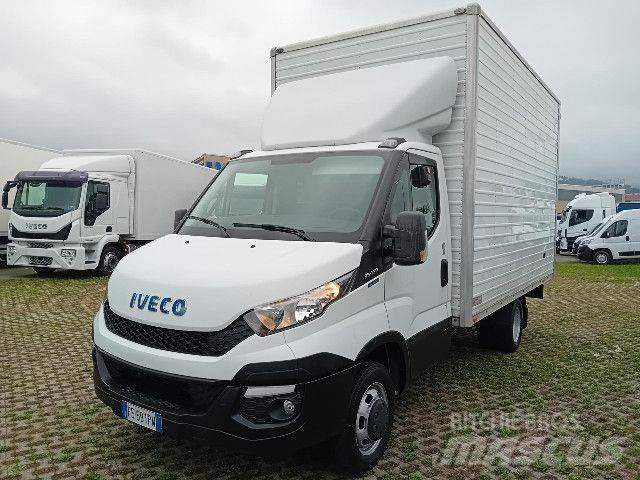 Iveco 35C13 Kofferaufbau
