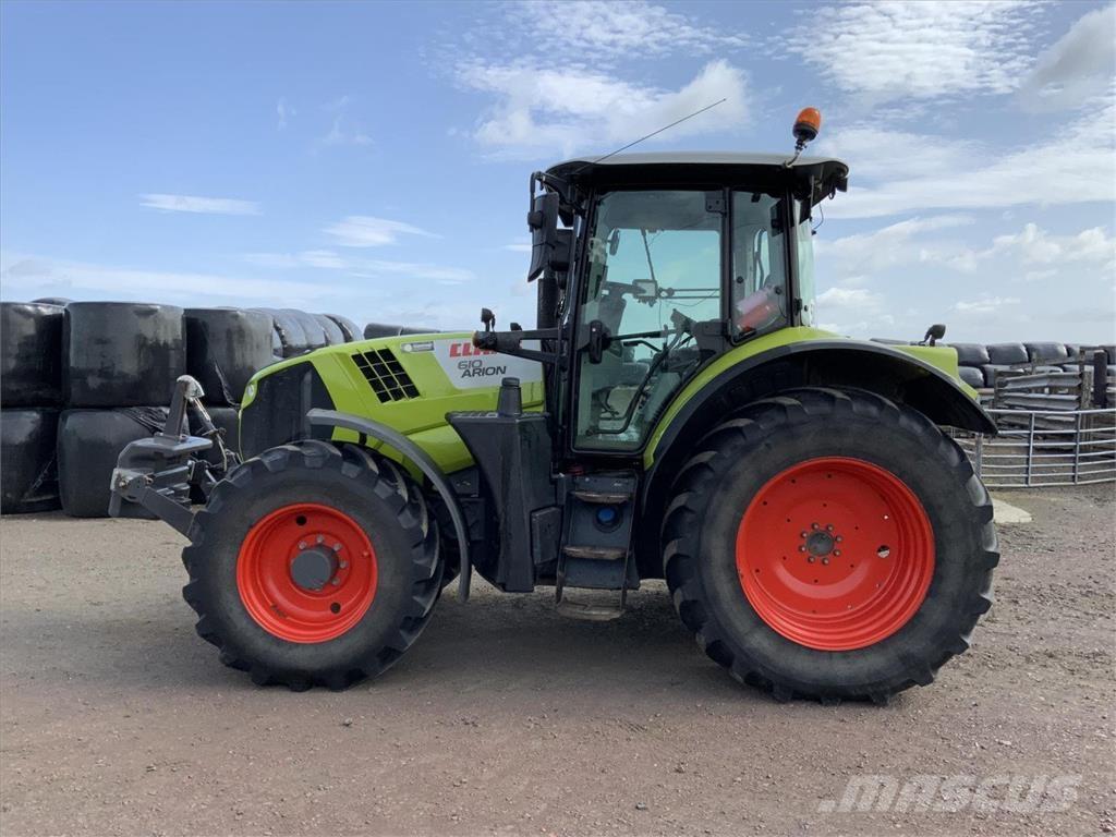 CLAAS ARION 610 Traktoren