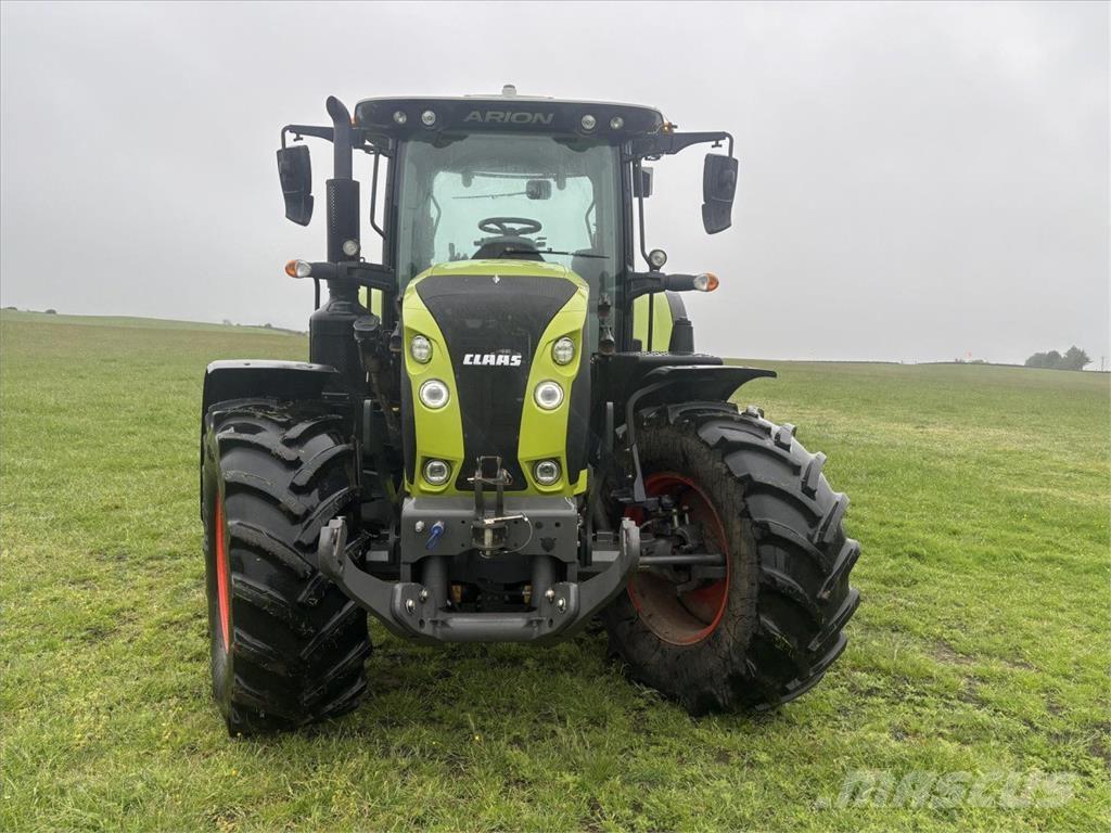CLAAS ARION 610 Traktoren