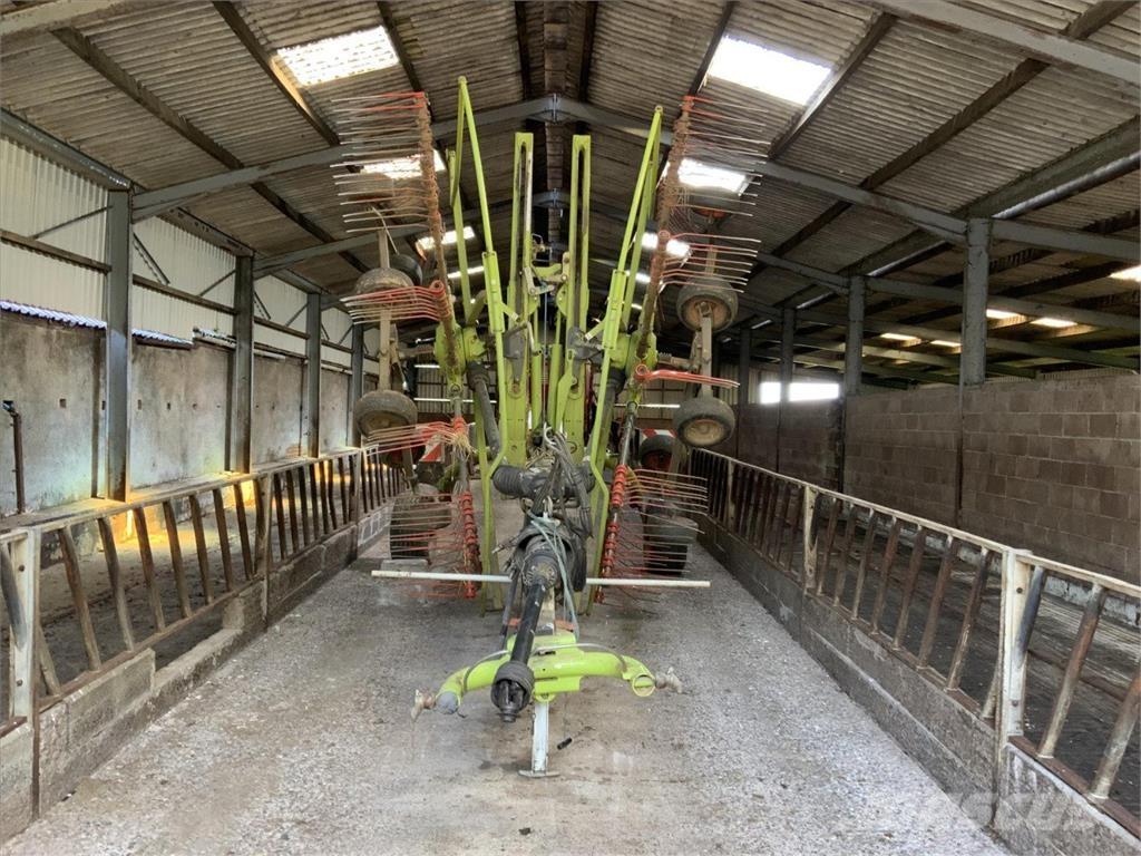 CLAAS LINER 2900 Kreiselheuer/-wender