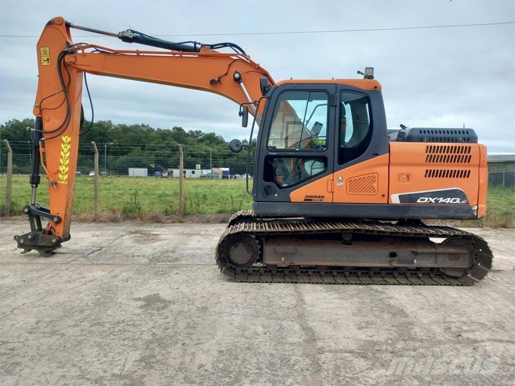 Develon DX140LC-5 Sonstige Landmaschinen