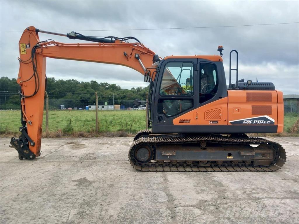 Develon DX140LC-7 Sonstige Landmaschinen
