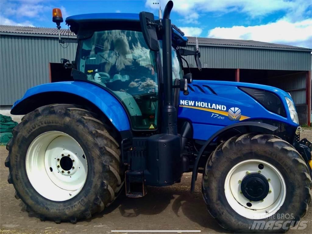 New Holland T7.210 Traktoren