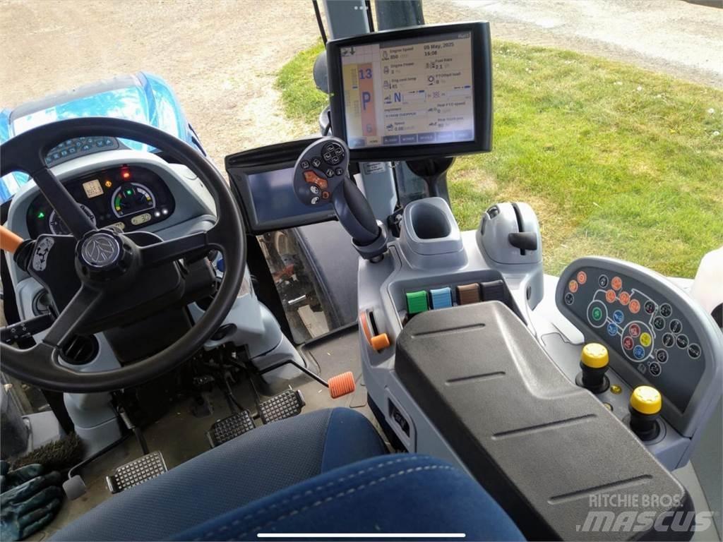 New Holland T7.210 Traktoren