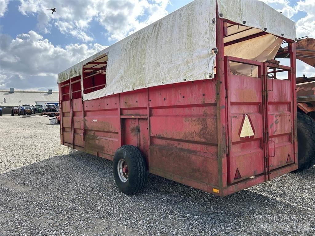  6 MTR Veetransport aanhanger