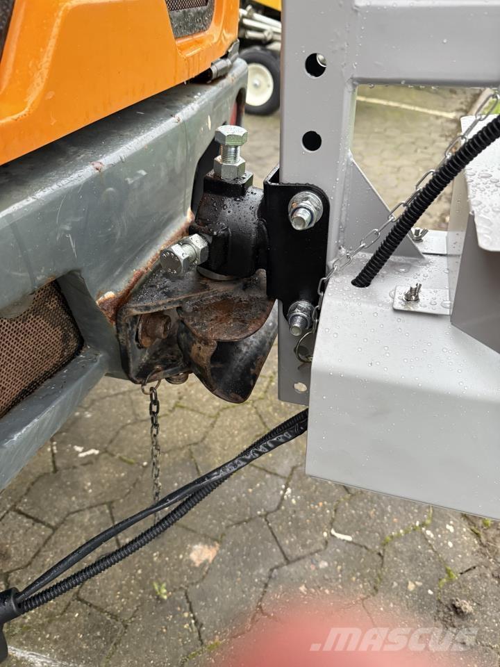 Dk-Tec DR100 Sand- und Salzstreuer