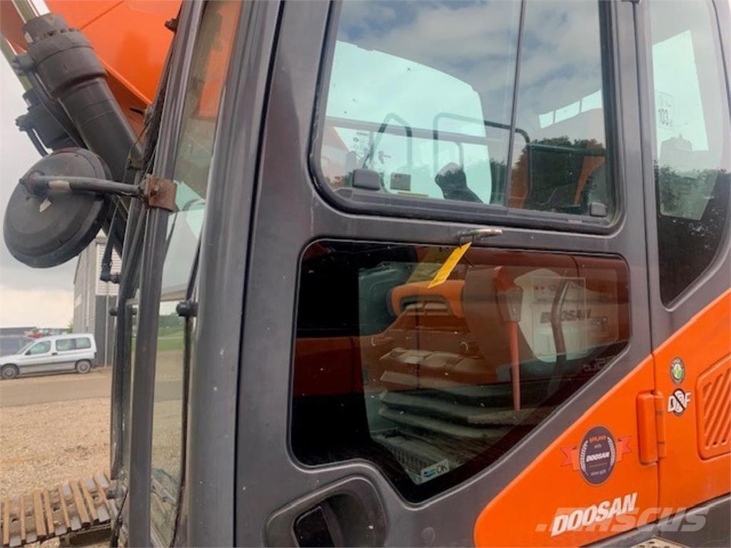 Doosan 255-5 Raupenbagger