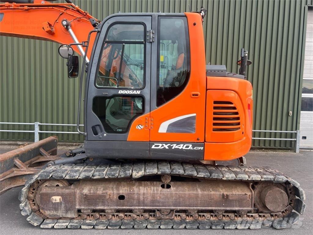 Doosan DX140LCR-5 Raupenbagger