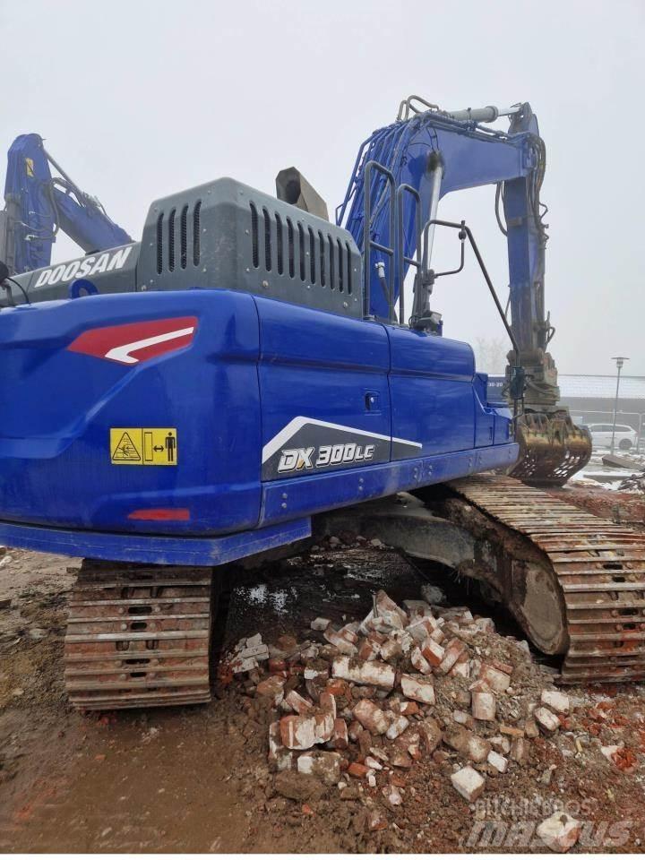 Doosan DX300LC-7 Raupenbagger