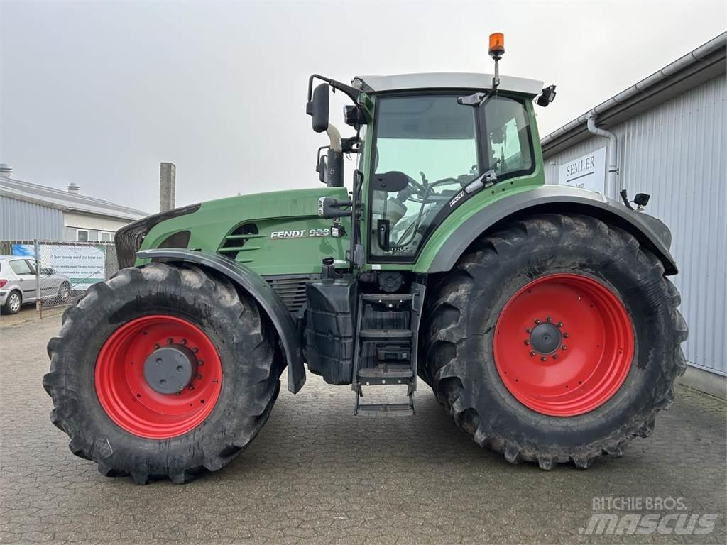 Fendt 933 Traktoren
