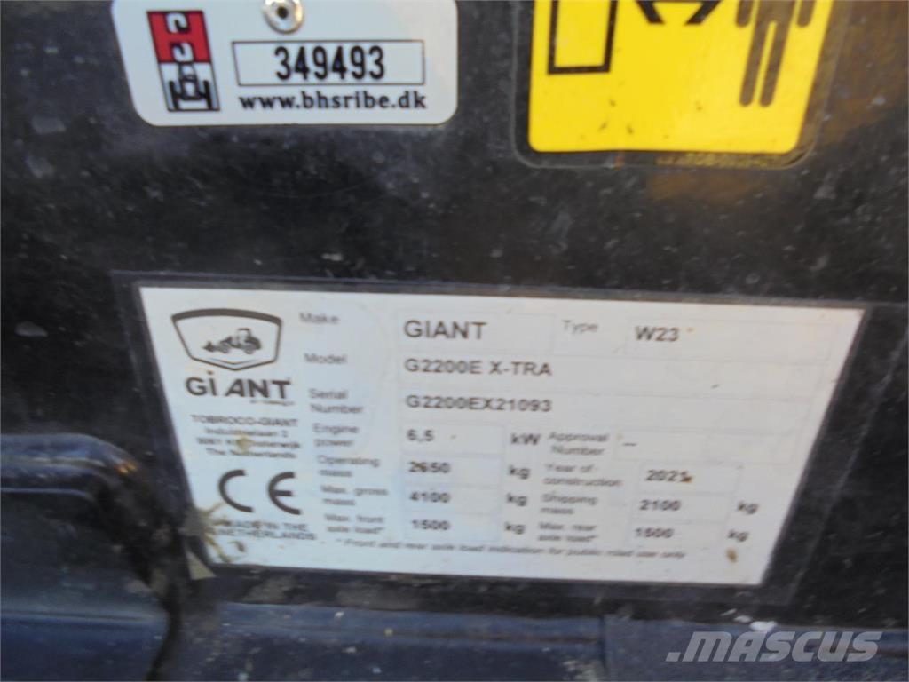 GiANT G2200EX Minilader