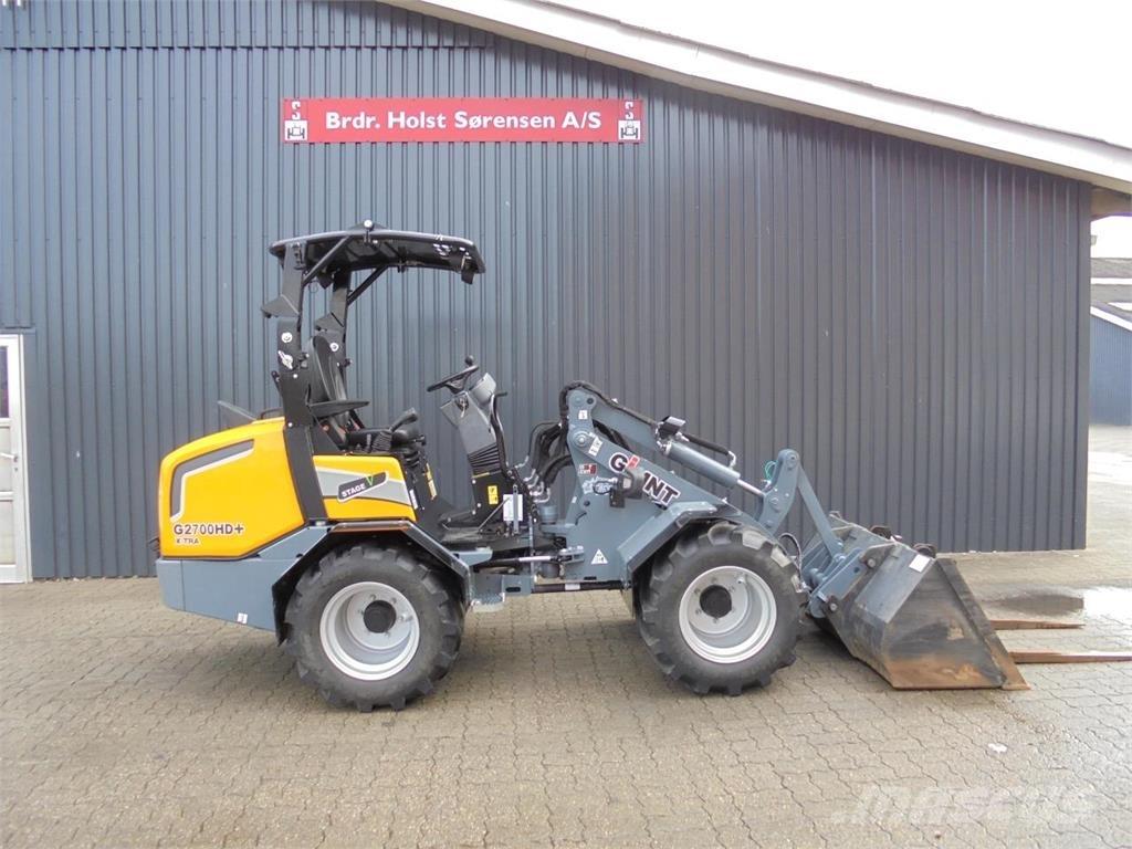 GiANT G2700XHDP Minilader