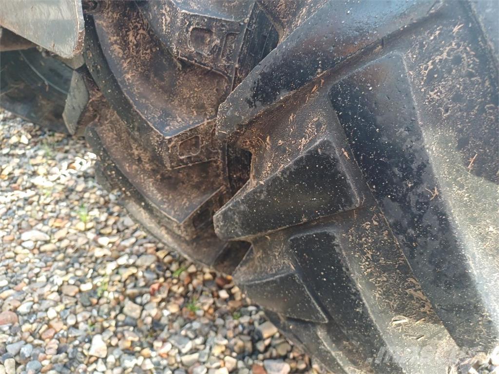 GiANT V451T Minilader