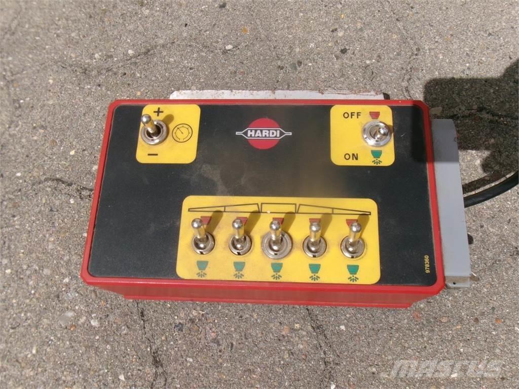 Hardi 1200L 15 M Anbauspritzen