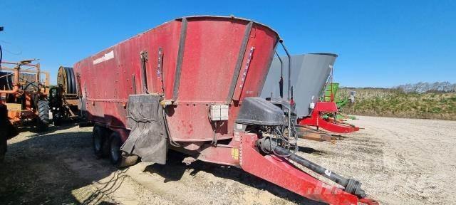 JF VM 29-3 Futtermischwagen