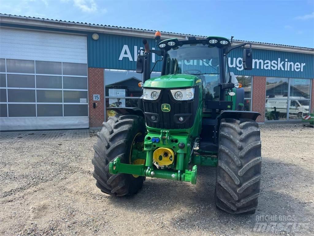 John Deere 6155M Traktoren