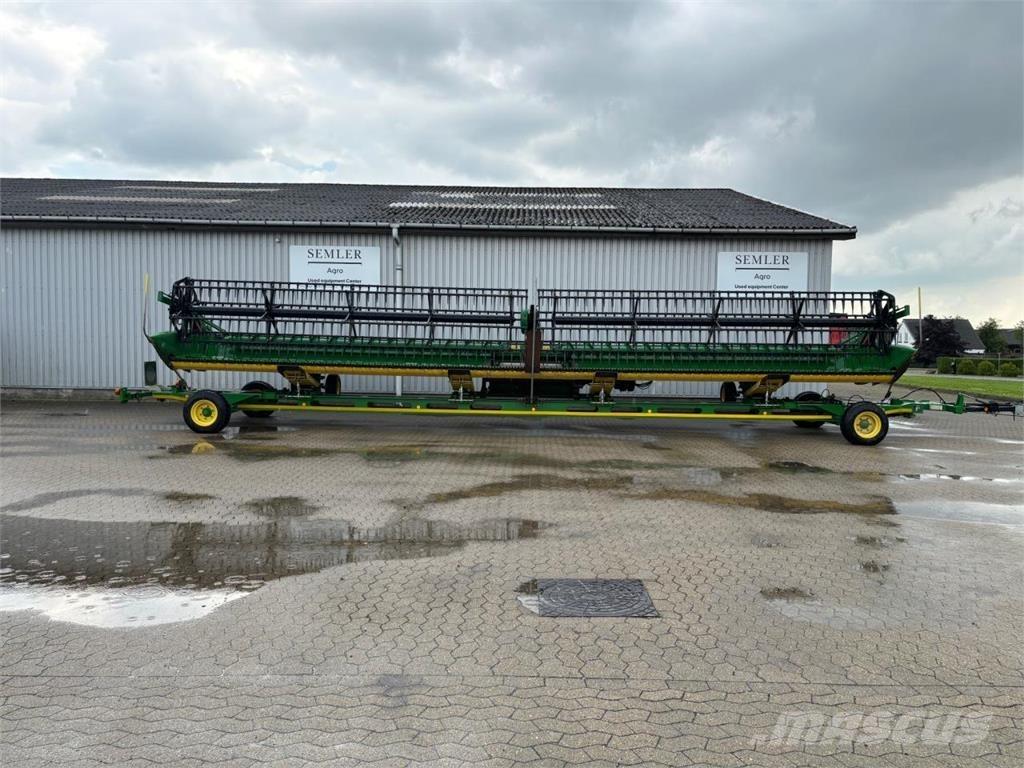 John Deere 640D Erntevorsätze