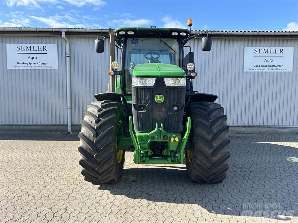 John Deere 7230R Traktoren