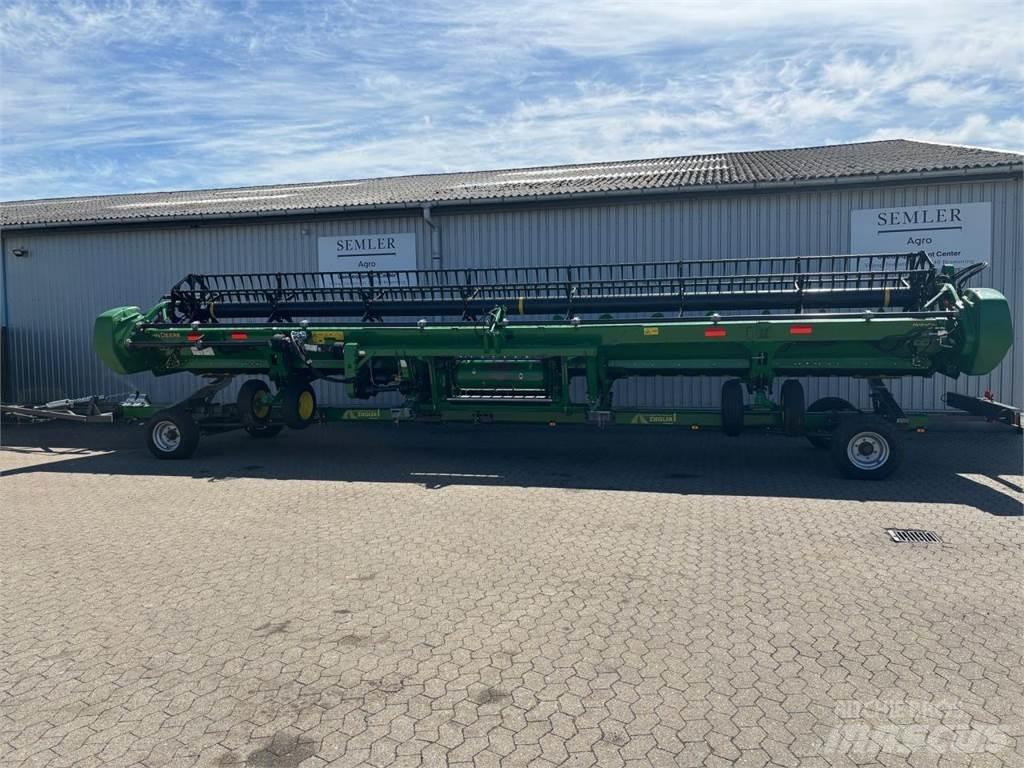 John Deere 735D Erntevorsätze