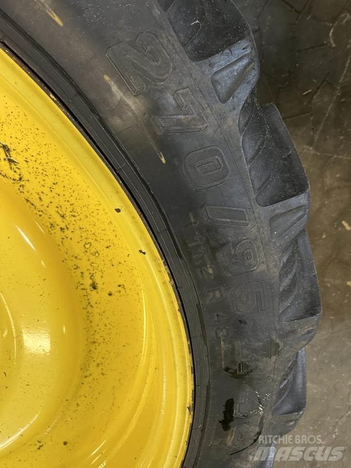 John Deere 740I Anhängespritzen