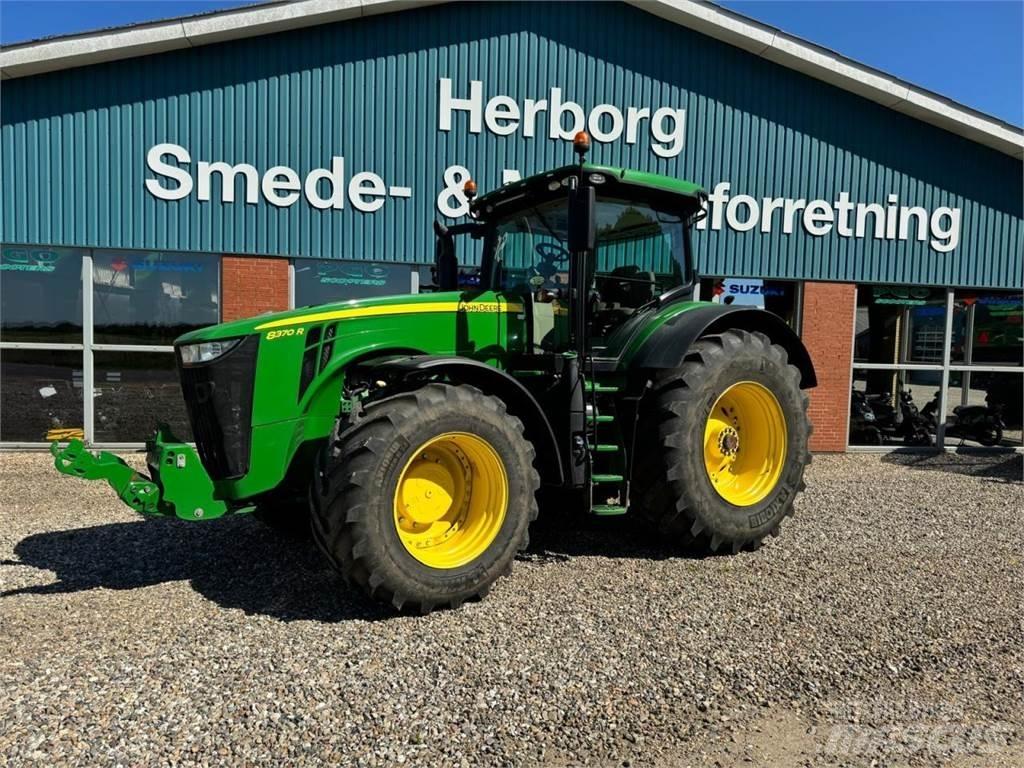 John Deere 8370R Traktoren